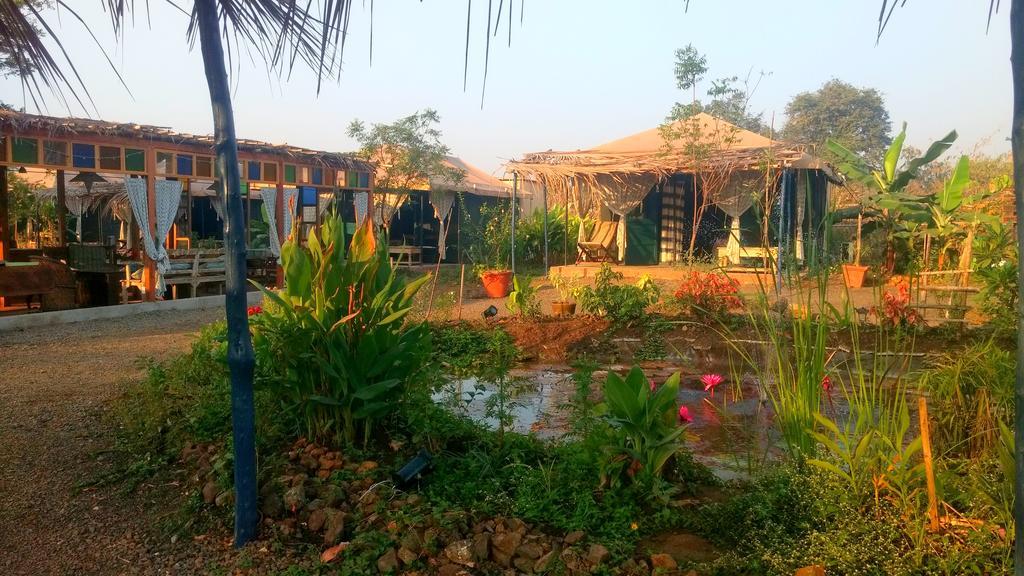 Bohemyan Blue Stay Alibaug Ngoại thất bức ảnh
